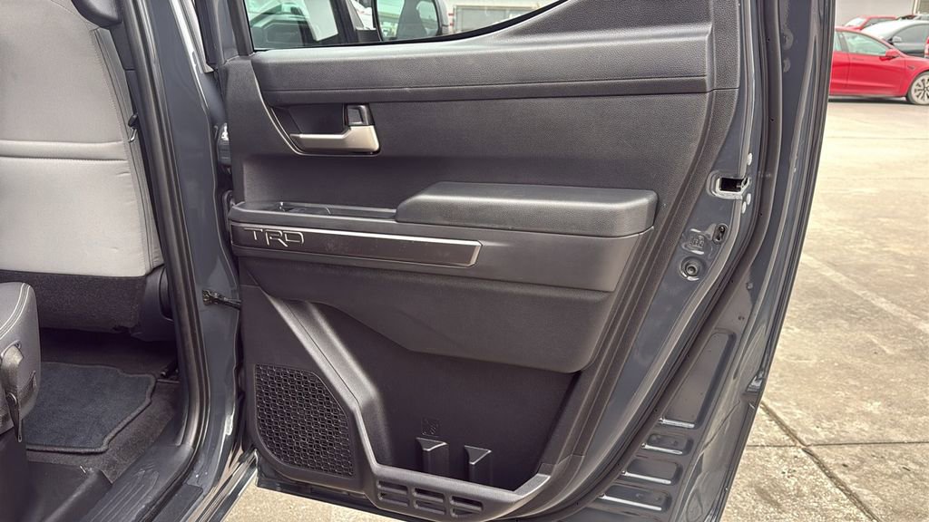 Certified 2025 Toyota Tacoma TRD Sport image 28