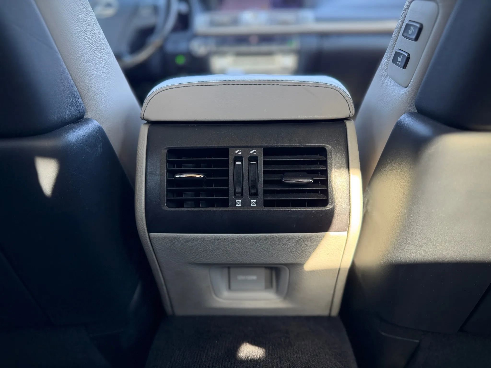 Used 2013 Lexus LS 460 LS 460 Sedan 4D image 26