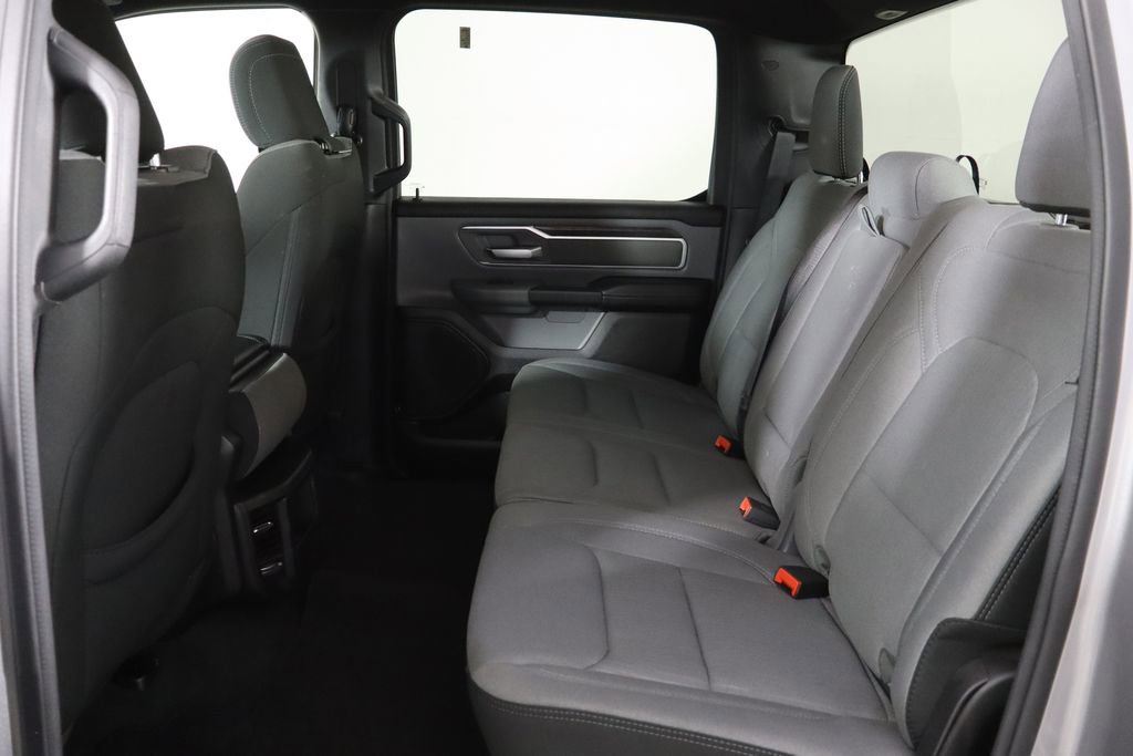 Used 2022 RAM 1500 Big Horn AWD/4WD image 16