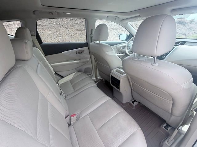 Used 2015 Nissan Murano SL w/ SL Technology Package FWD image 32