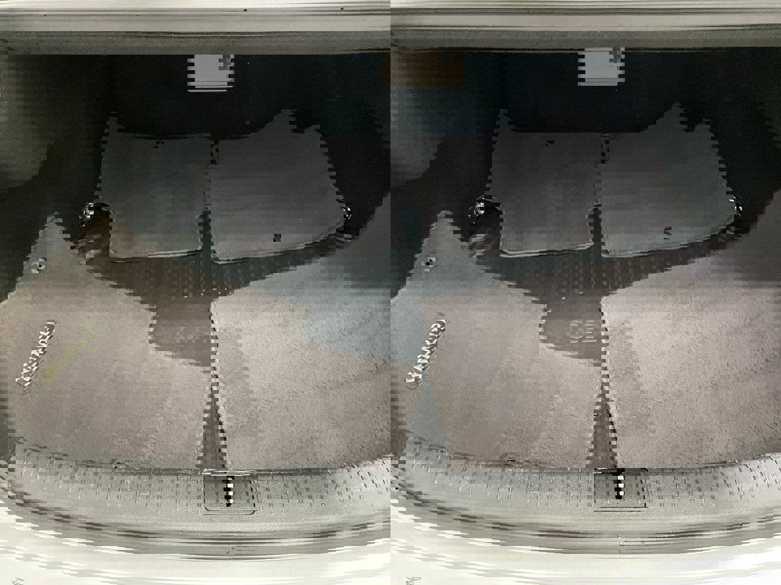 Used 2018 Genesis G80 3.8 w/ Option Group 02 image 22