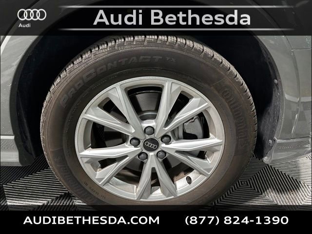 Certified 2025 Audi Q3 2.0T Premium w/ Convenience Package AWD/4WD image 10