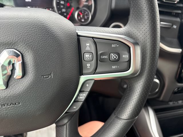 New 2026 RAM 1500 Express AWD/4WD image 13