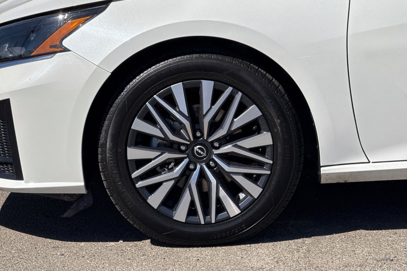 Certified 2024 Nissan Altima 2.5 SV FWD image 33