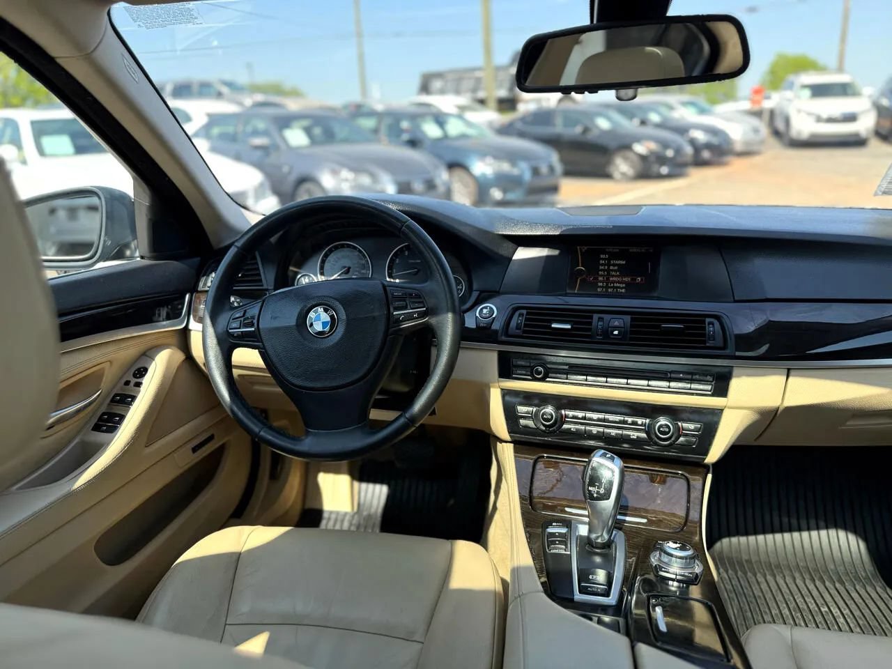Used 2013 BMW 528i Sedan RWD image 15