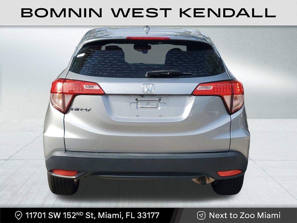 Used 2017 Honda HR-V LX image 6