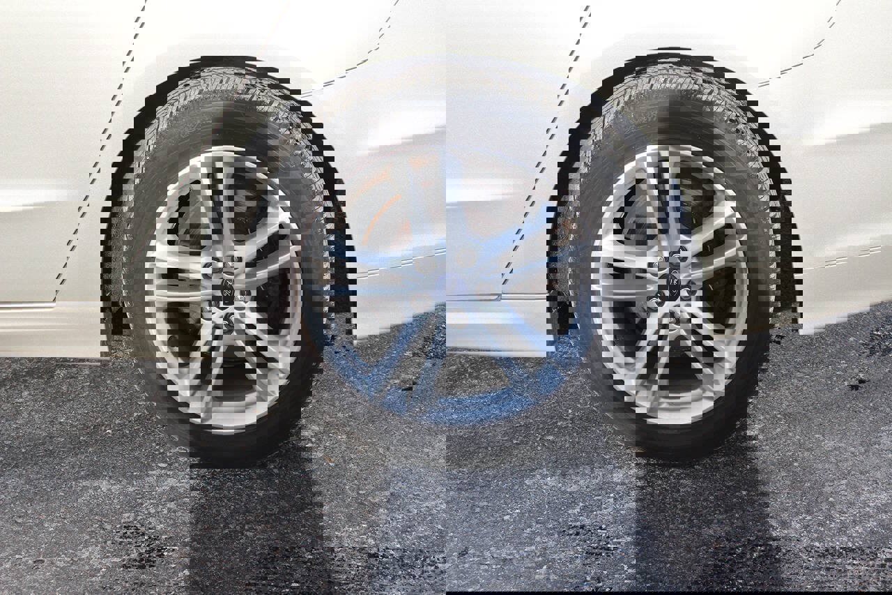 Used 2018 Ford Fusion S image 15