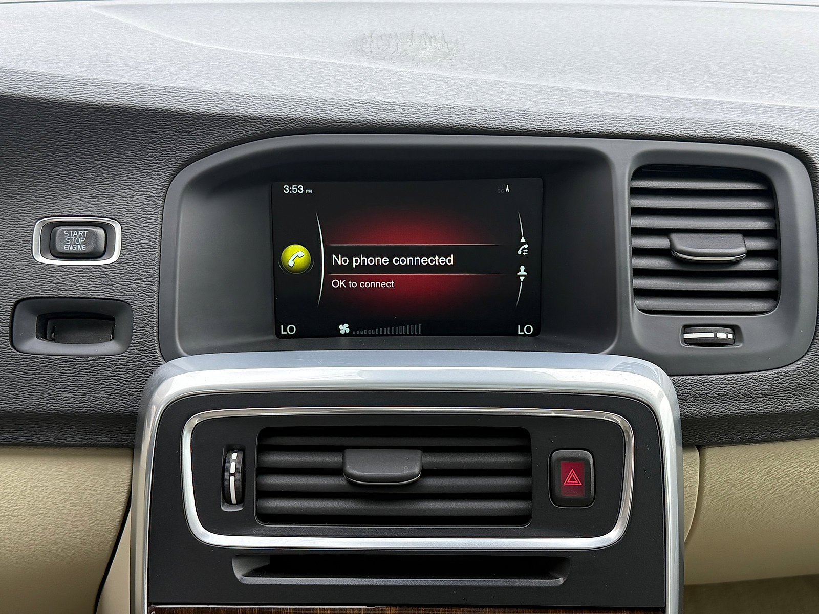 Used 2016 Volvo S60 T5 Premier image 17