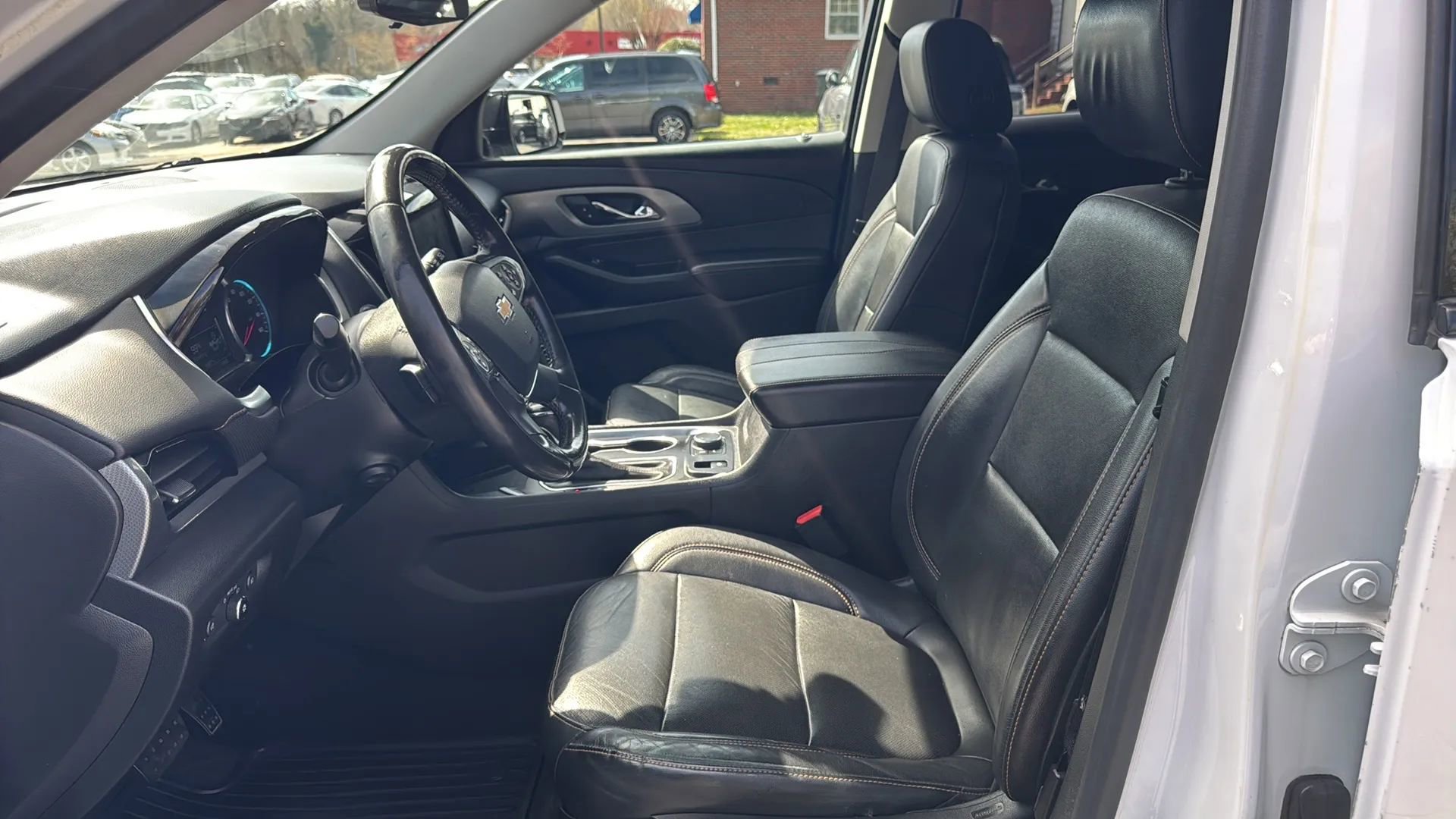 Used 2019 Chevrolet Traverse Premier w/ Redline Edition image 10