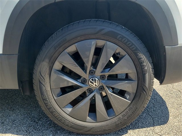 Used 2022 Volkswagen Taos S image 7