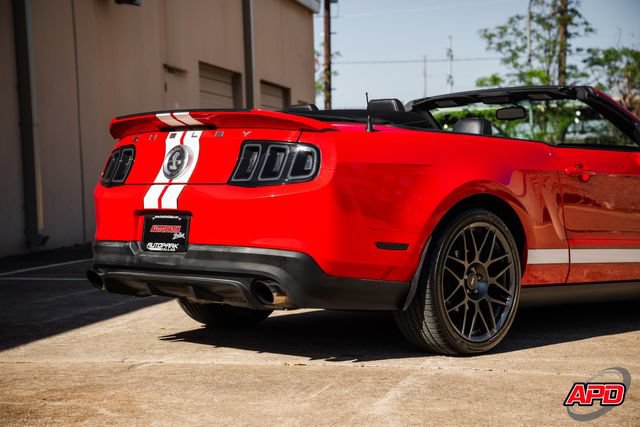 Used 2011 Ford Mustang Shelby GT500 w/ SVT Performance Pkg RWD image 36