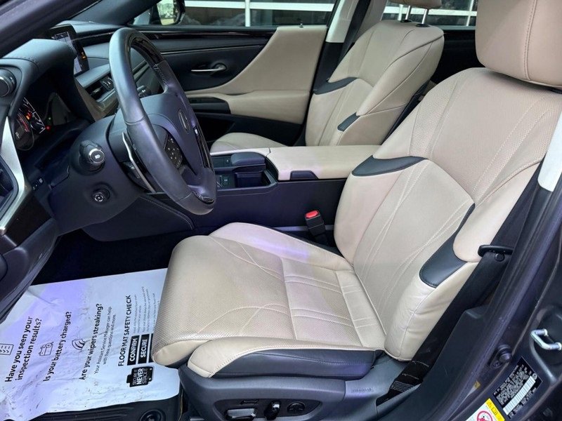Used 2019 Lexus ES 350 image 16
