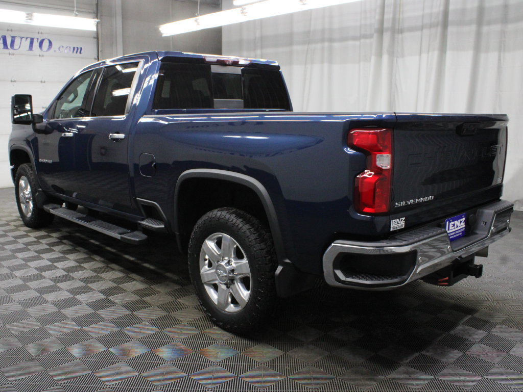 Used 2020 Chevrolet Silverado 2500 LTZ w/ LTZ Premium Package AWD/4WD image 7