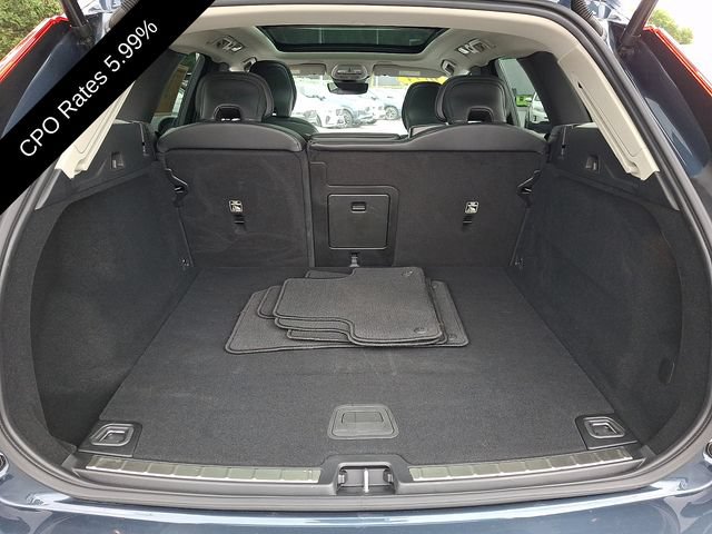 Certified 2023 Volvo XC60 B5 Core AWD/4WD image 29