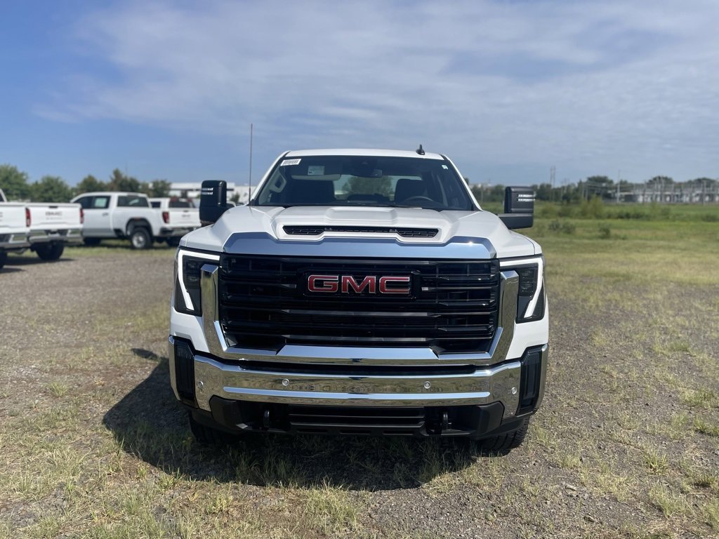 New 2025 GMC Sierra 2500 Pro w/ Convenience Package image 2