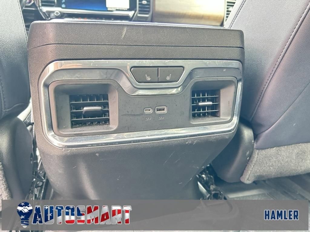 Used 2023 Chevrolet Silverado 1500 High Country image 32
