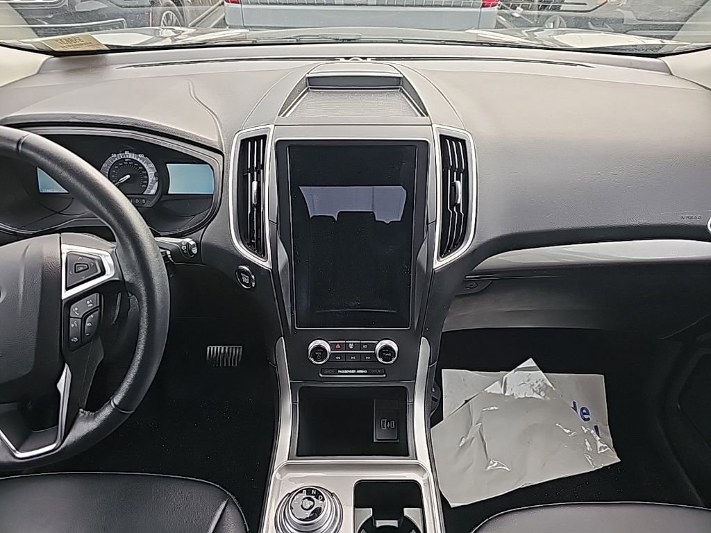 Used 2024 Ford Edge SEL image 6