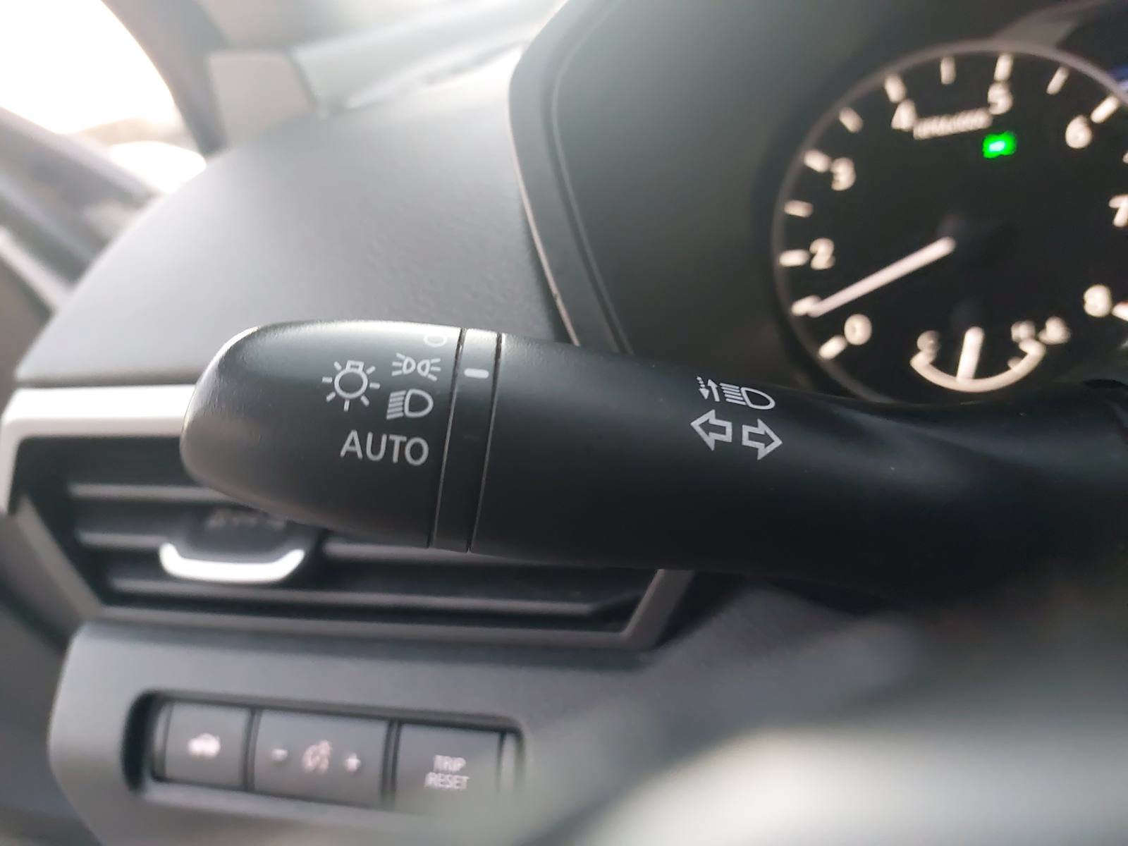 Used 2020 Nissan Altima 2.5 S FWD image 26