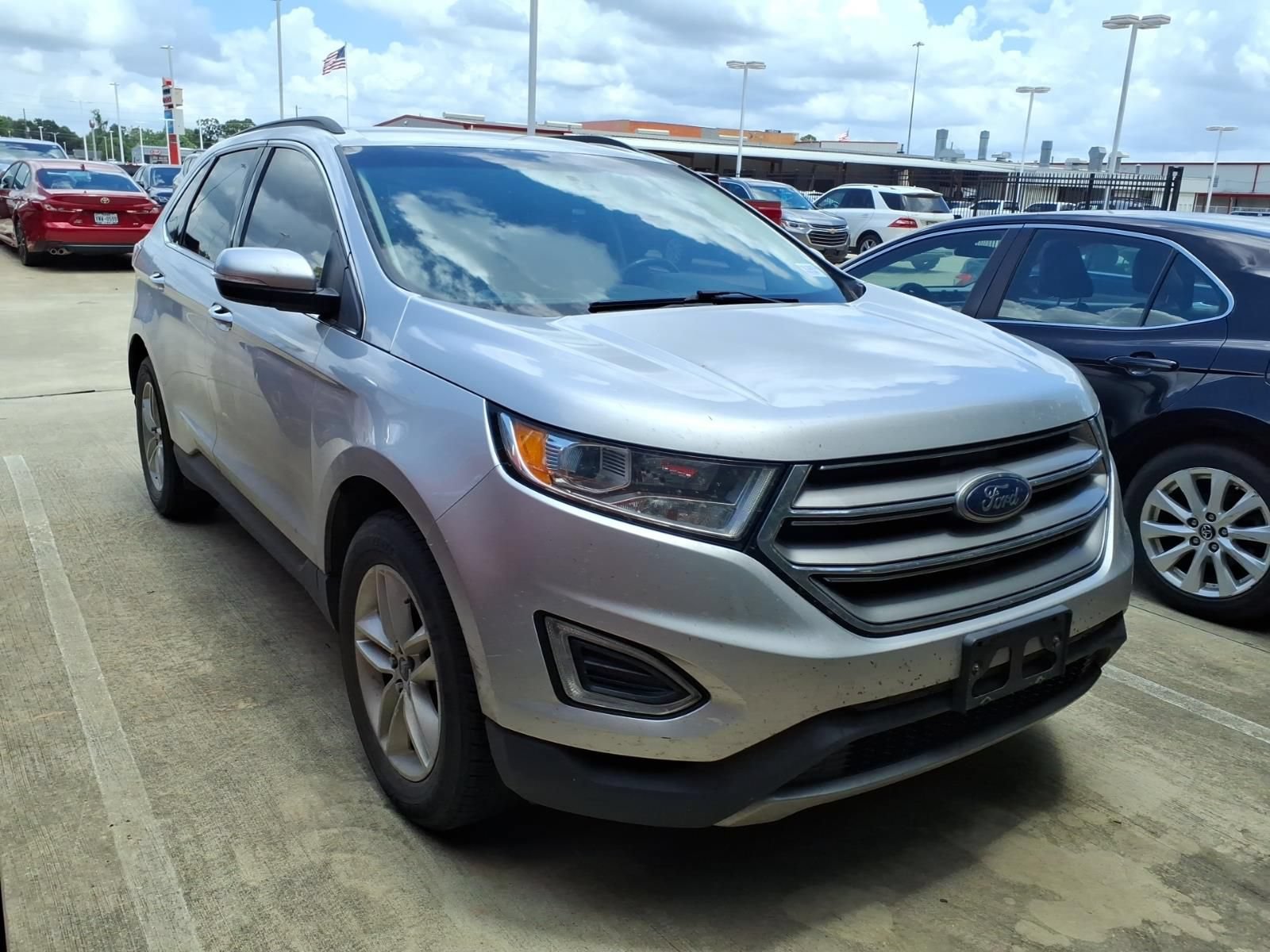 Used 2017 Ford Edge SEL w/ Equipment Group 201A FWD image 1