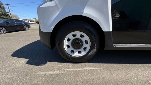 Used 2024 Chevrolet Brightdrop 600 w/ Commercial Equipment Package image 9