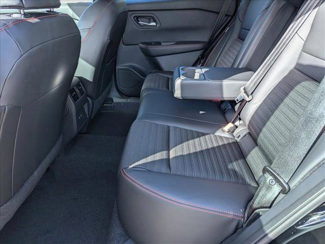 Used 2025 Nissan Rogue SV w/ Rock Creek Premium Package image 14