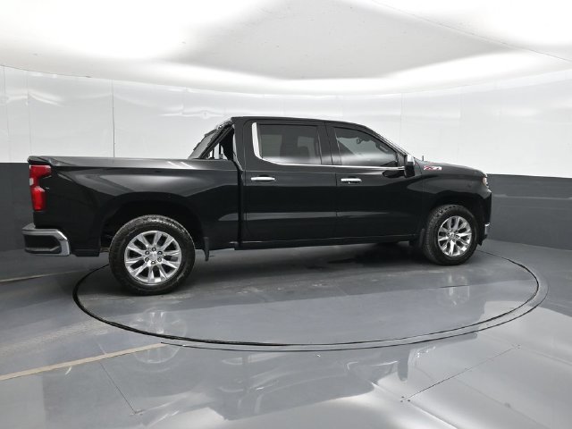 Used 2021 Chevrolet Silverado 1500 LTZ AWD/4WD image 4