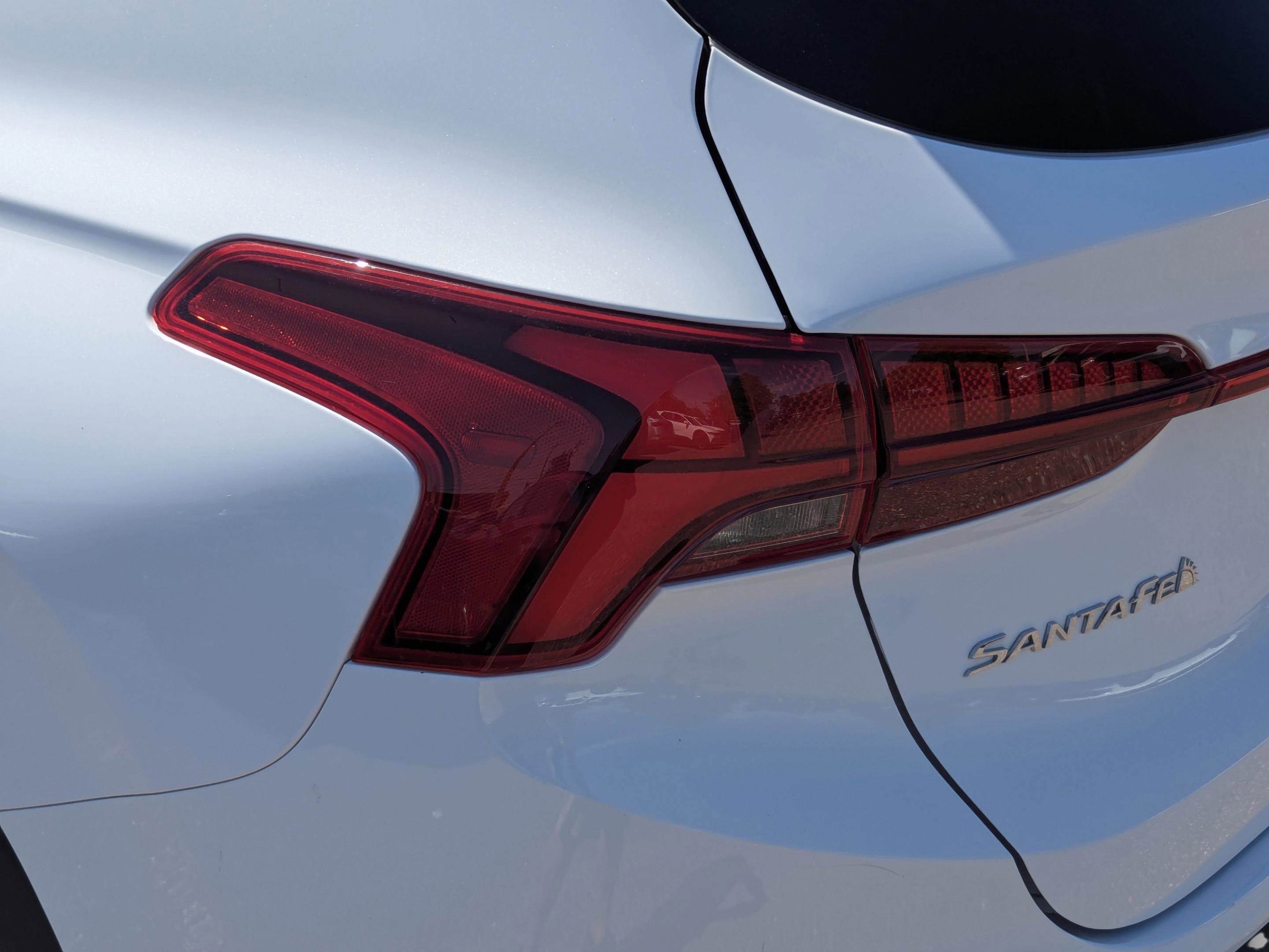 Certified 2023 Hyundai Santa Fe SEL Premium AWD/4WD image 10