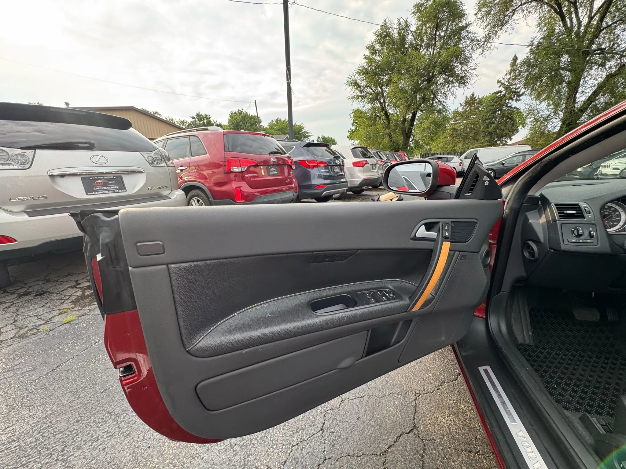 Used 2011 Volvo C70 T5 w/ Multimedia Pkg image 18