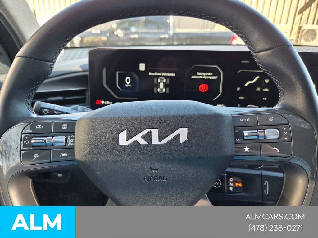Used 2024 Kia EV9 Wind AWD/4WD image 24