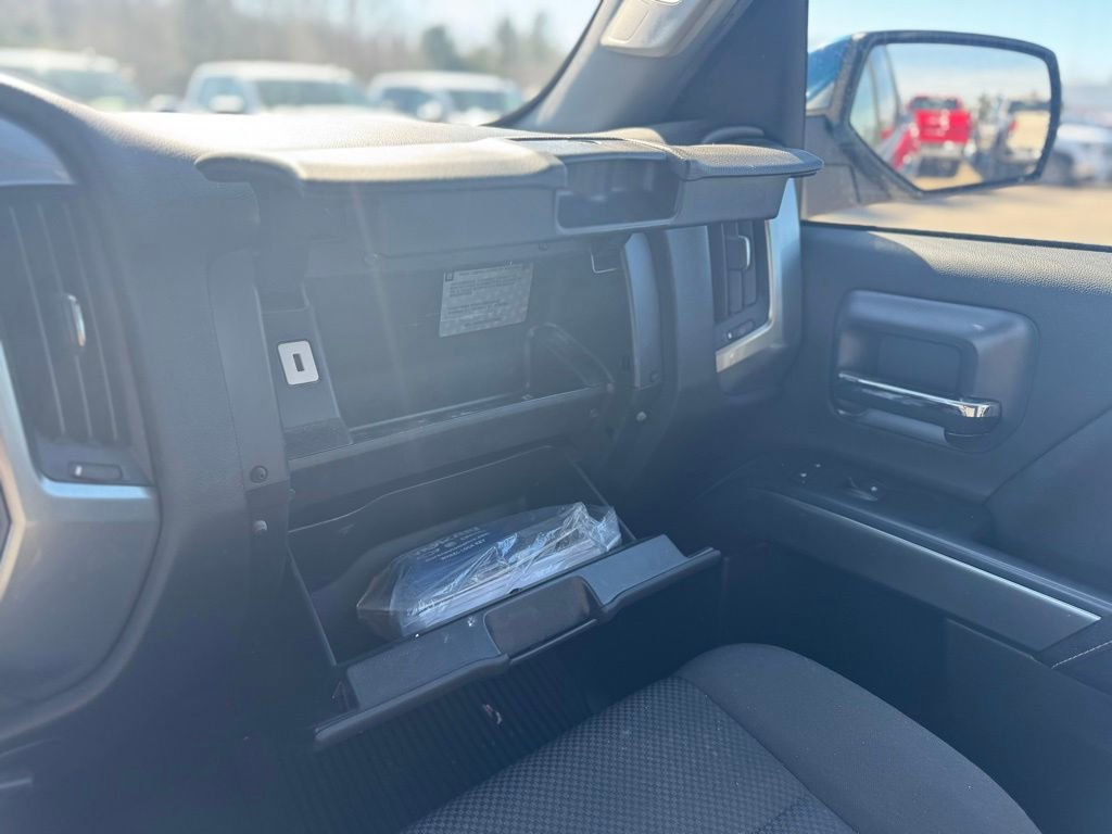 Used 2019 Chevrolet Silverado 1500 LT w/ All Star Edition image 24