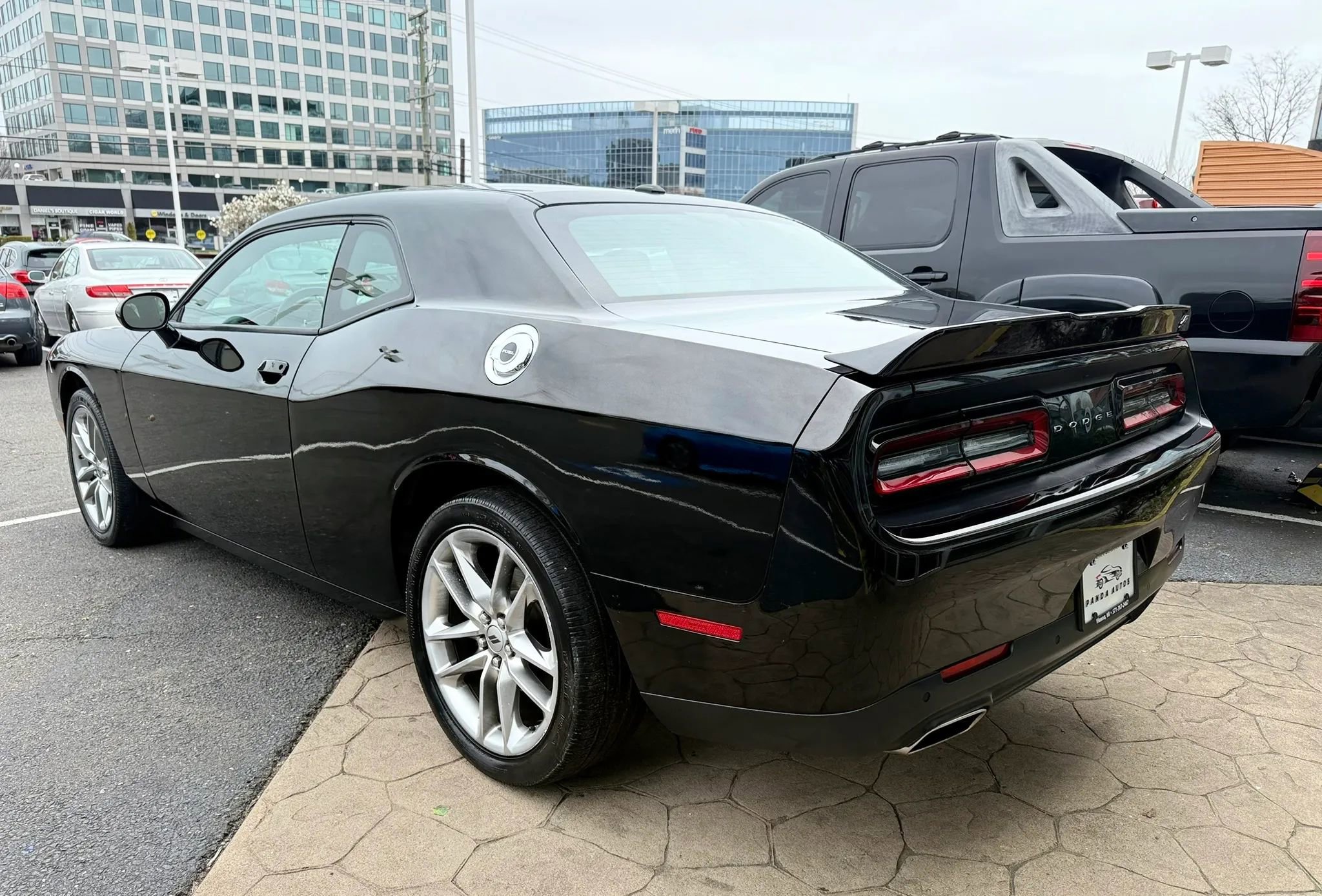 Used 2022 Dodge Challenger GT AWD/4WD image 5
