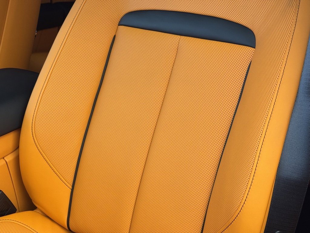 New 2026 Rolls-Royce Cullinan image 7