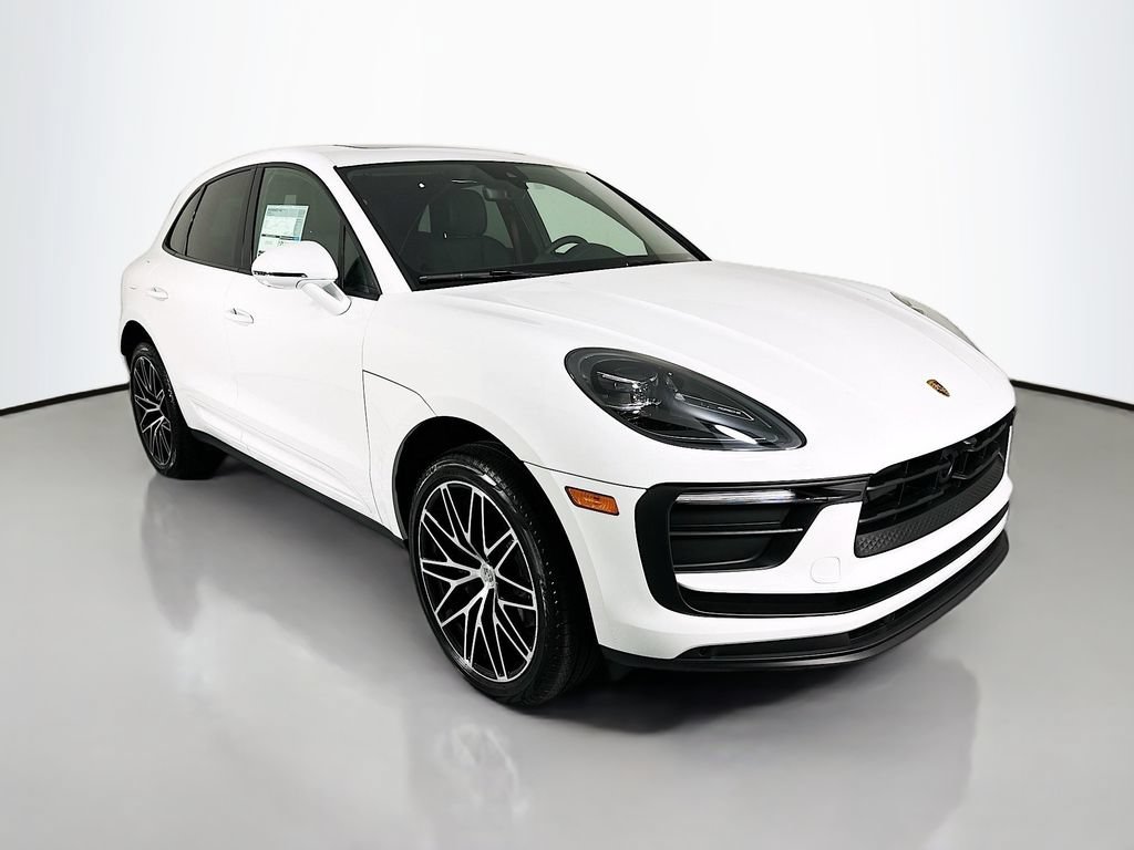 New 2026 Porsche Macan AWD/4WD image 7