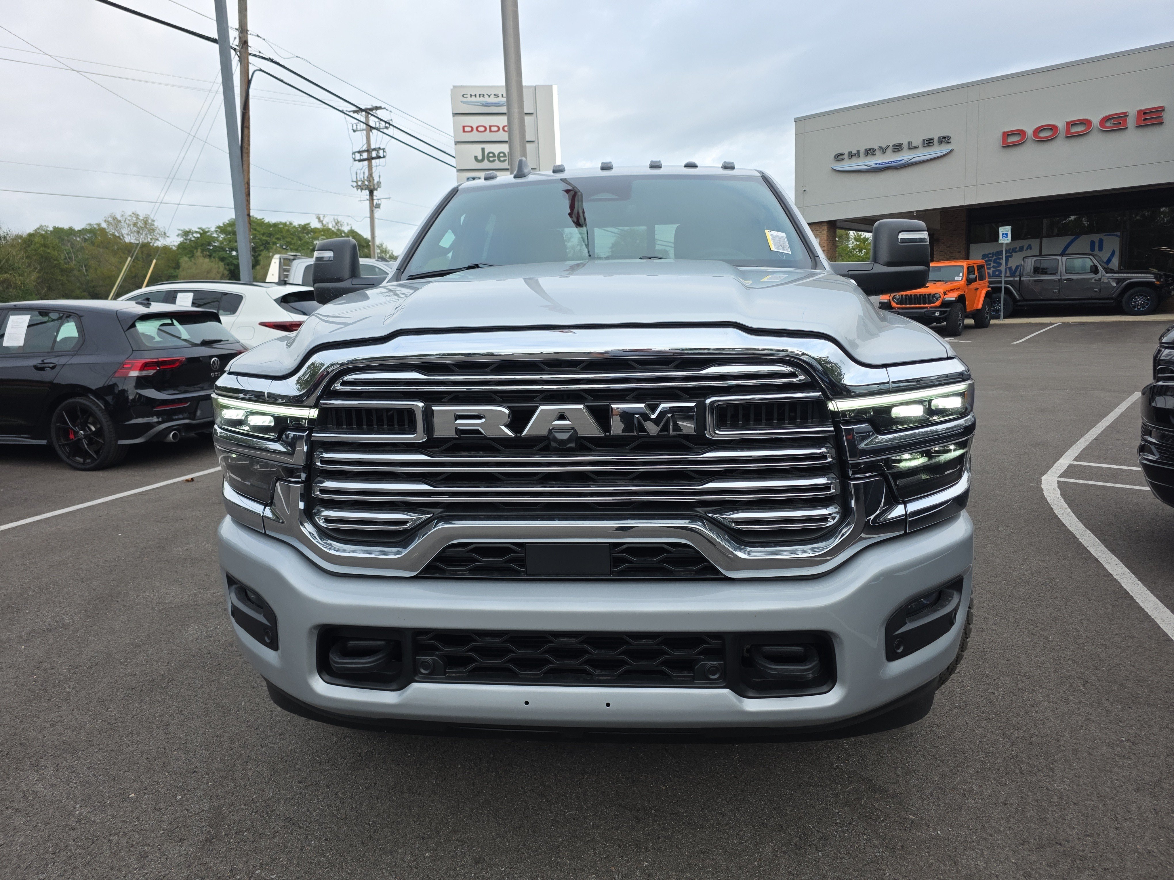 New 2027 RAM 3500 4x4 Crew Cab DRW image 19