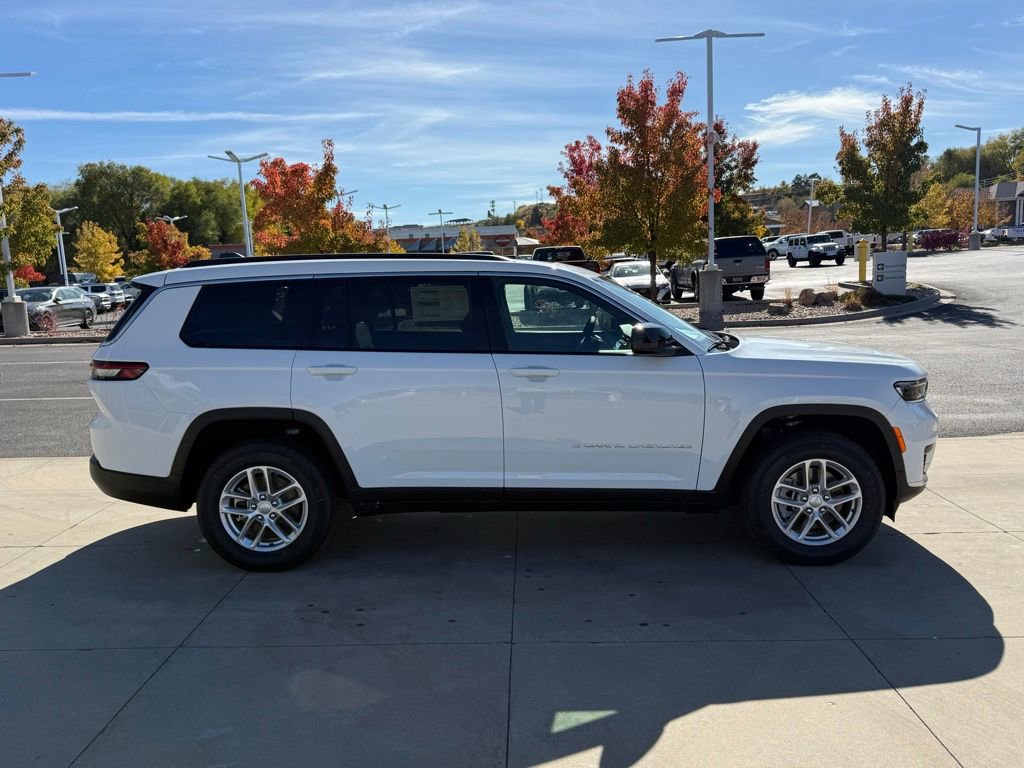 New 2025 Jeep Grand Cherokee L Laredo w/ Trailer Tow Package image 7