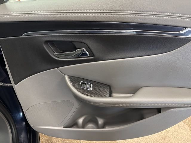 Used 2018 Chevrolet Impala Premier FWD image 23