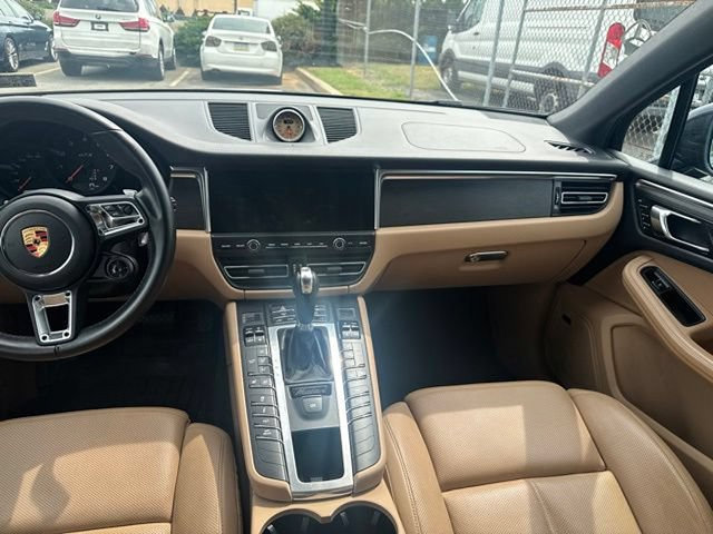 Used 2020 Porsche Macan GTS AWD/4WD image 16