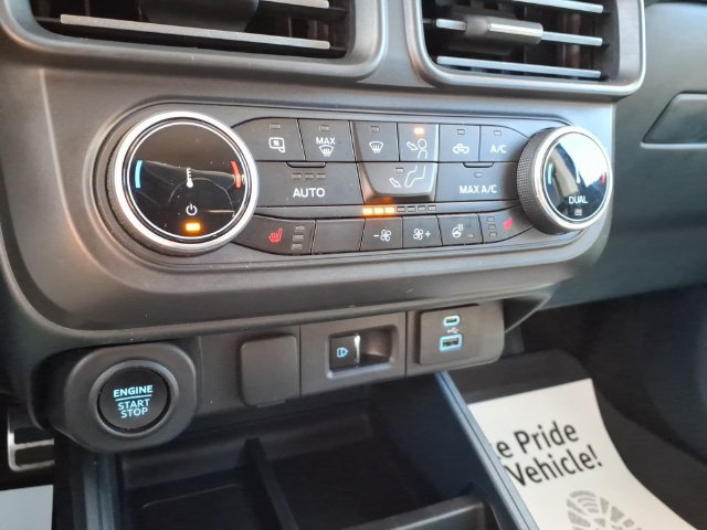Certified 2024 Ford Maverick Lariat w/ Black Appearance Package FWD image 19
