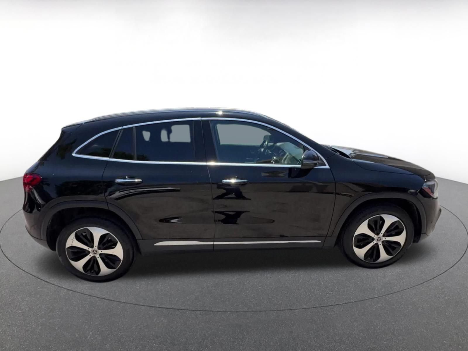 Used 2025 Mercedes-Benz GLA 250 image 16