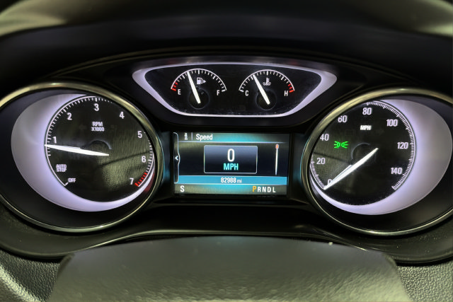 Used 2019 Buick Envision Essence AWD/4WD image 16