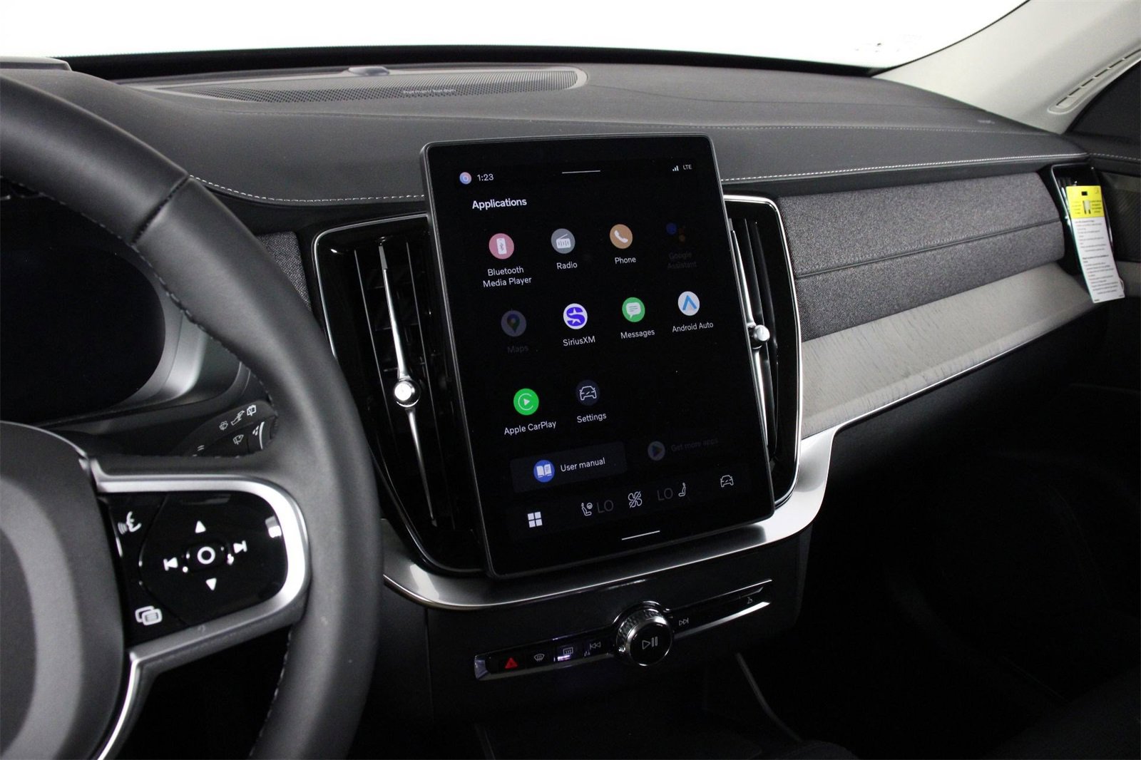 New 2026 Volvo XC90 B6 Ultra image 6