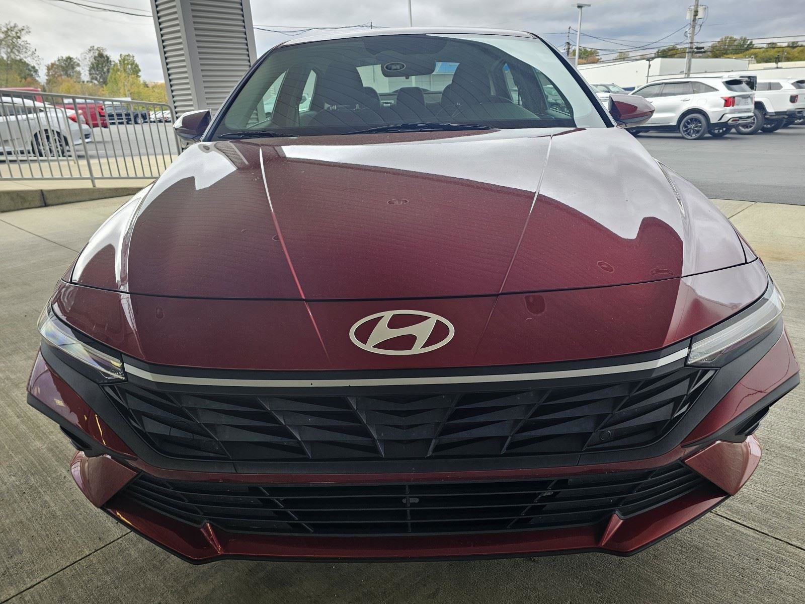 Used 2024 Hyundai Elantra SEL image 40