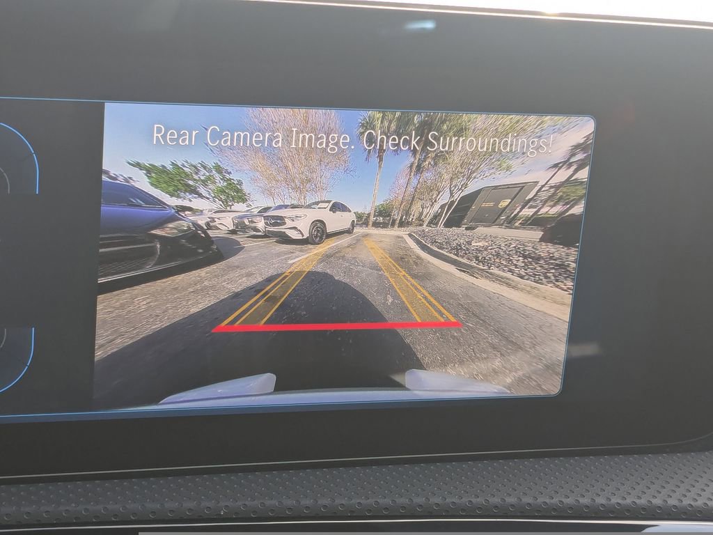 Certified 2025 Mercedes-Benz CLA 35 AMG 4MATIC image 21