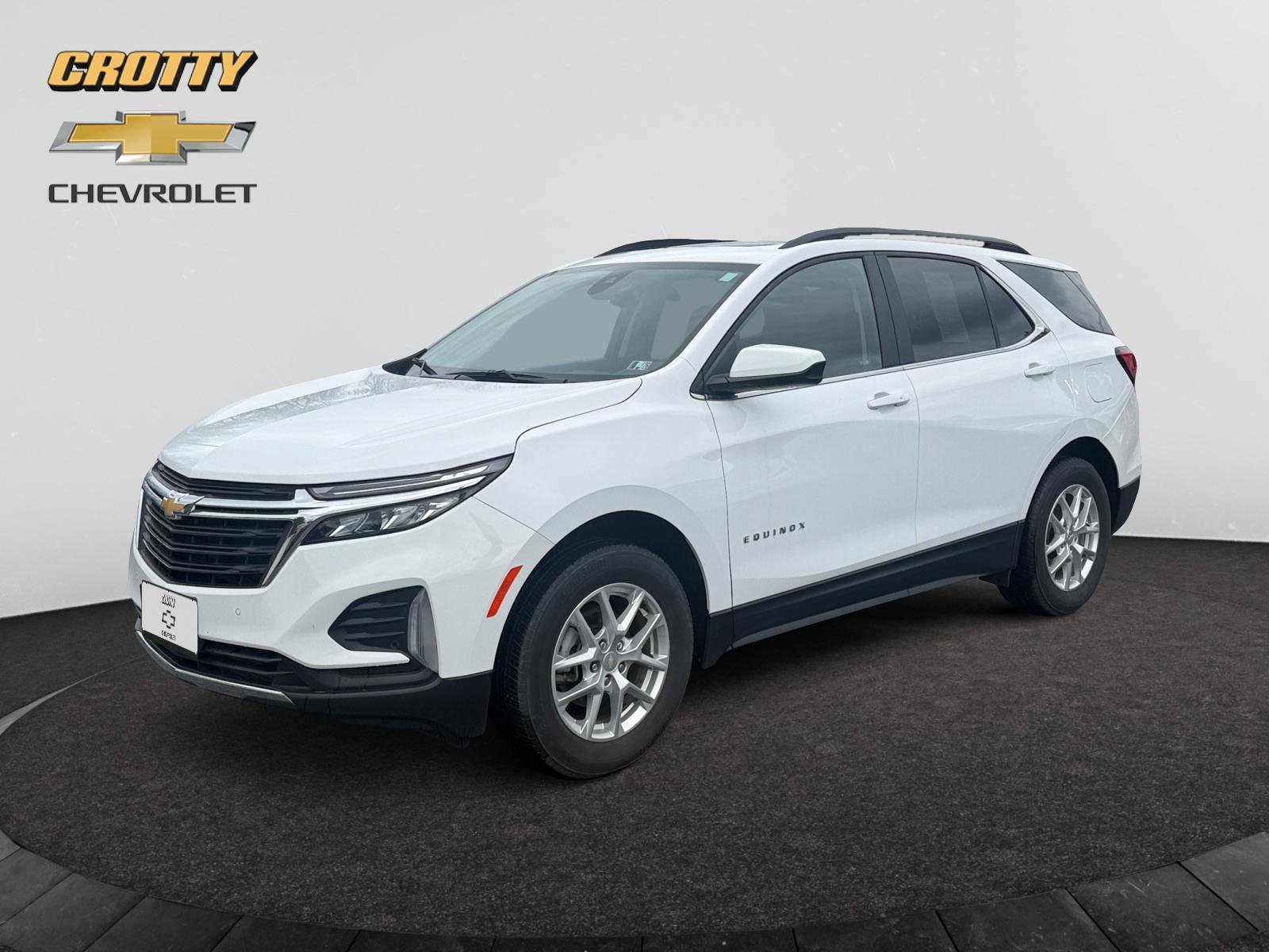 Used 2022 Chevrolet Equinox LT AWD/4WD image 1