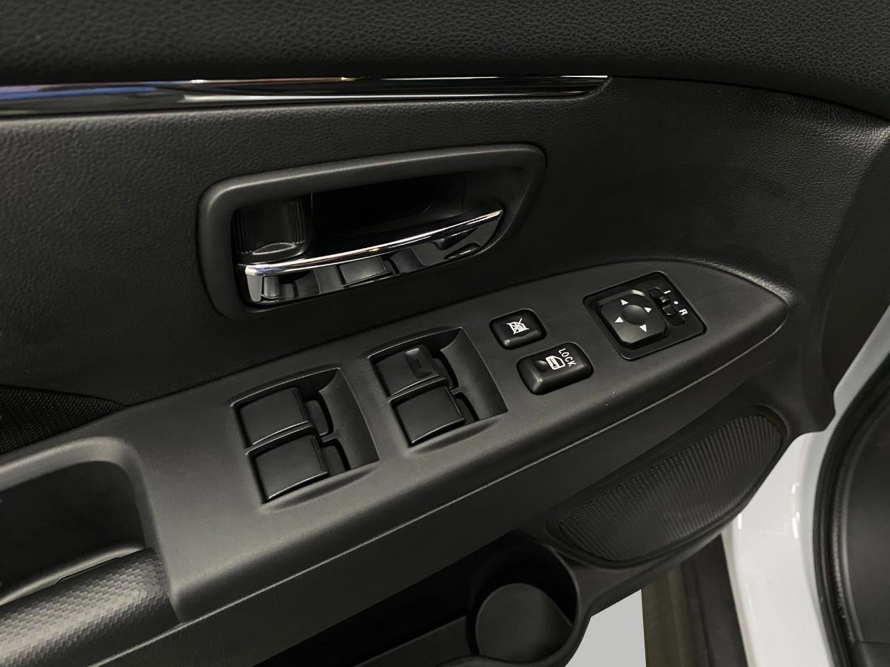 New 2025 Mitsubishi Outlander Sport AWD image 27