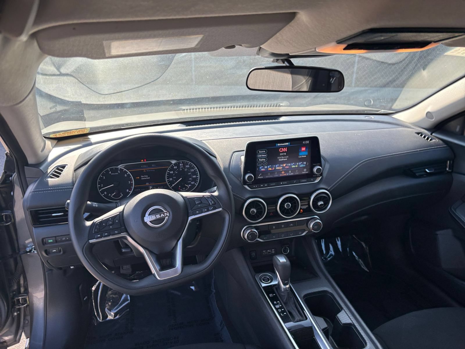 Used 2025 Nissan Sentra SV FWD image 31