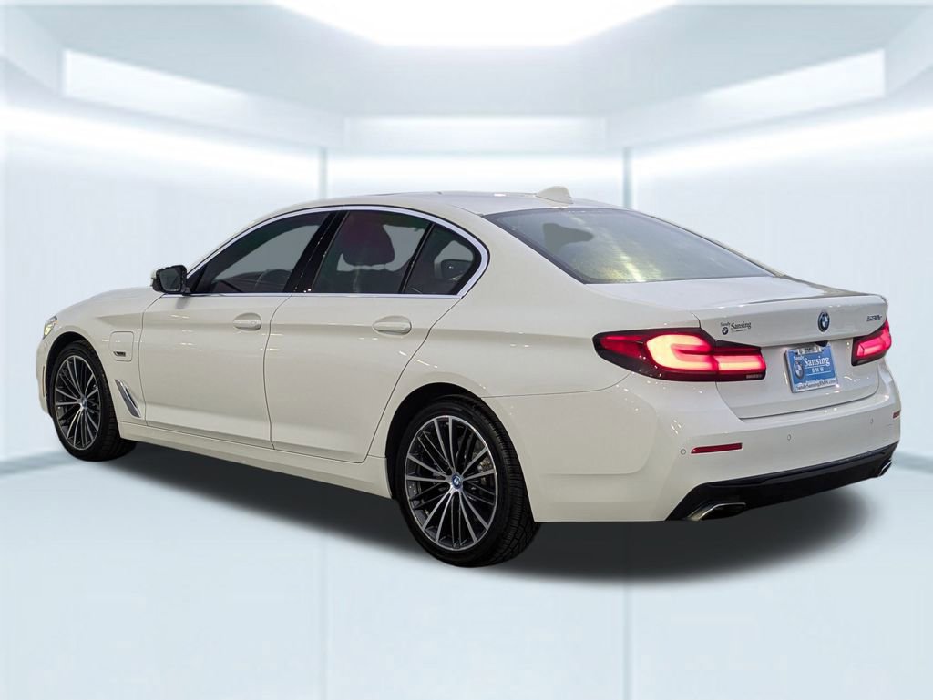 Used 2023 BMW 530e image 4