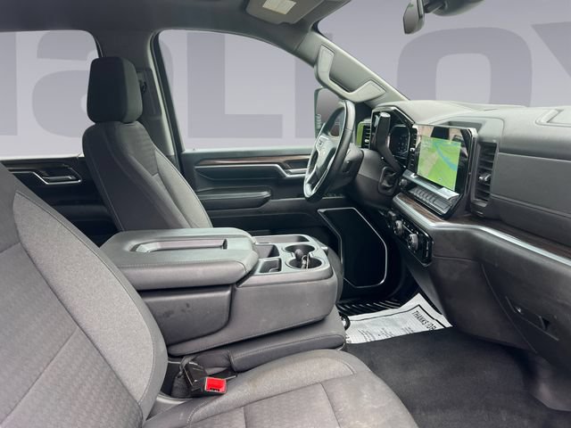 Used 2024 Chevrolet Silverado 2500 LT AWD/4WD image 17