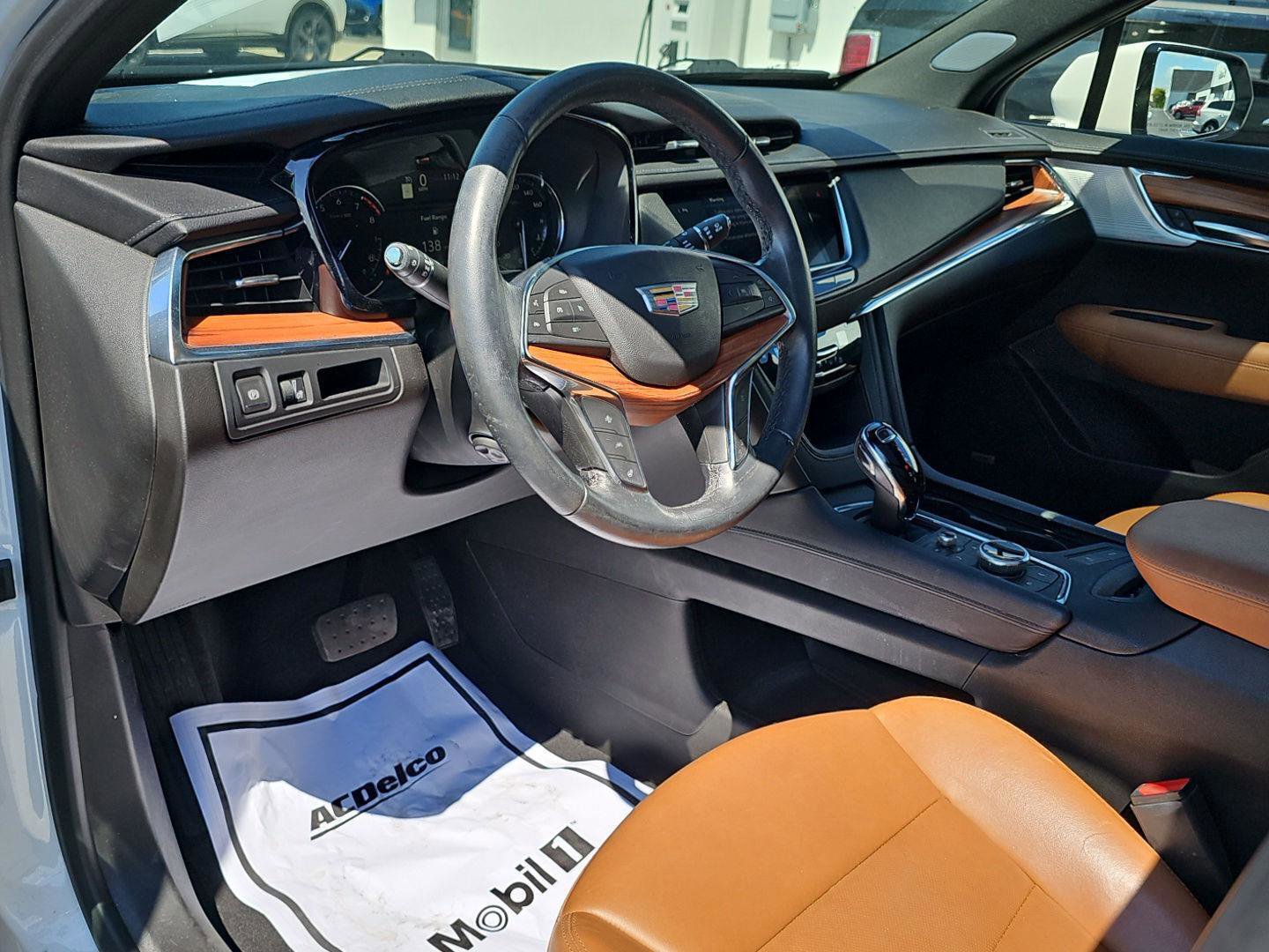 Used 2021 Cadillac XT5 Premium Luxury AWD/4WD image 7