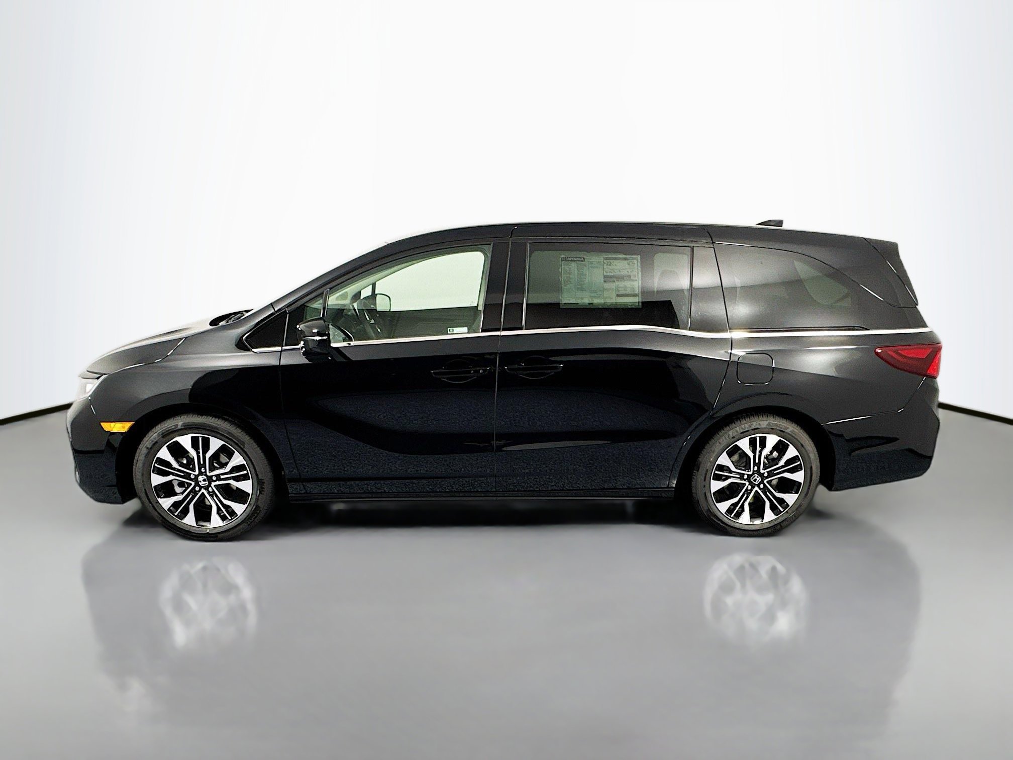 New 2026 Honda Odyssey Elite image 8